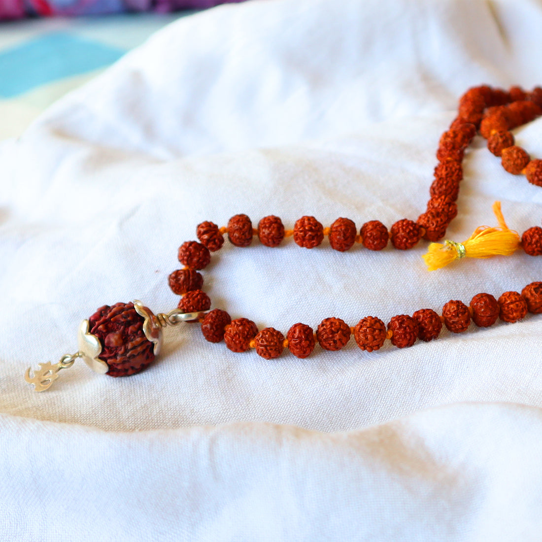 How to Identify Original Rudraksha Beads